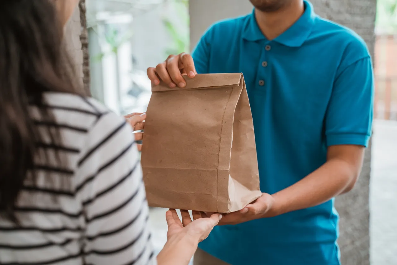 near by veg restaurant Delivery